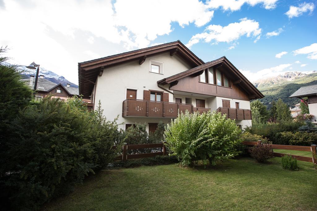 Alpine Dream Apartments Бормио Экстерьер фото